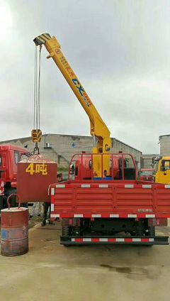 凯马五吨随车吊平板车售价及市场分析