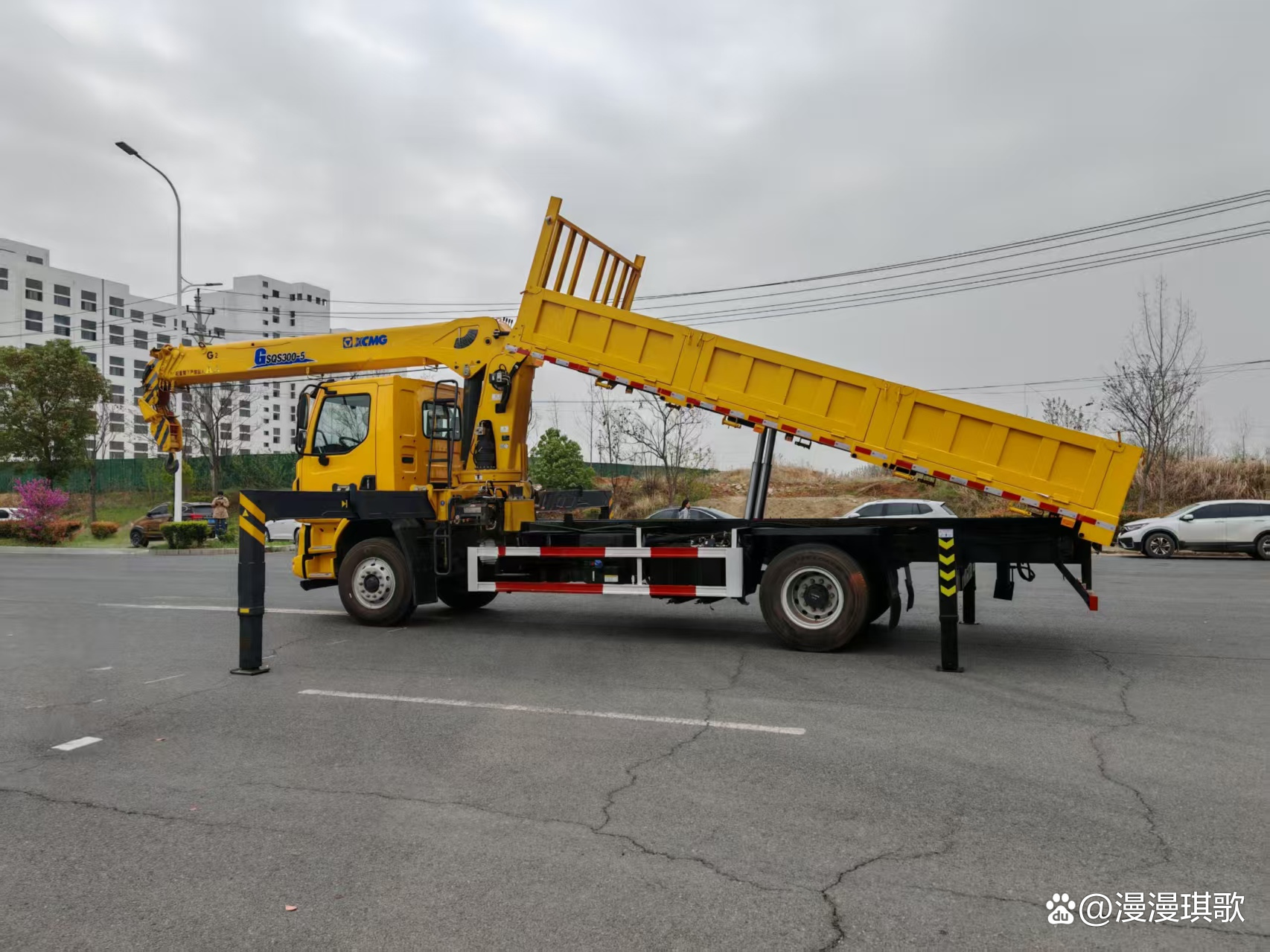 呼和浩特东风随车吊厂家 专业制造与优质服务